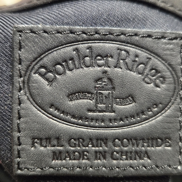 Boulder Ridge Full Grain Cowhide Black Shoulder Bag - Picture 4 of 6